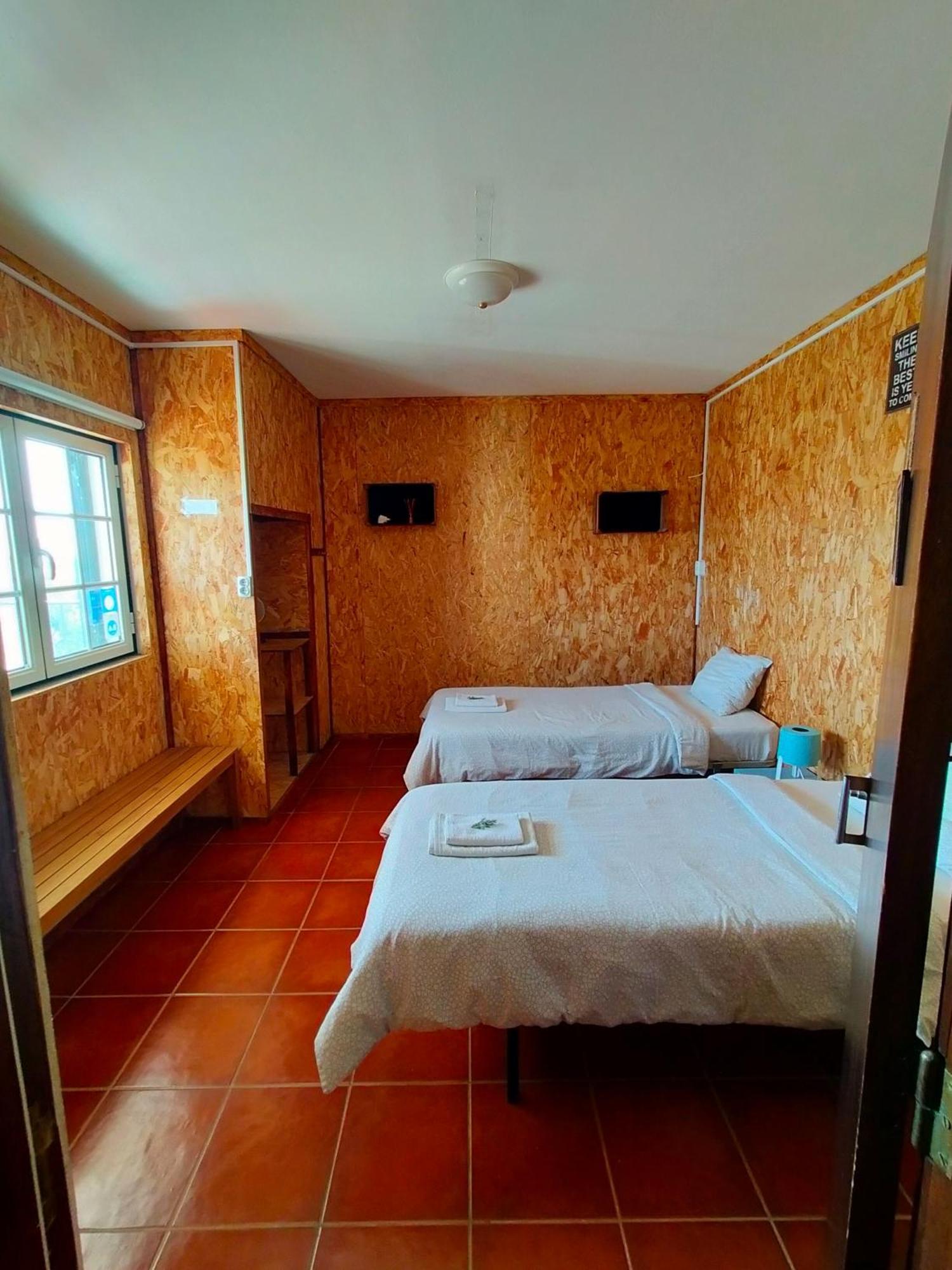 Bed and Breakfast I Ka Hale Vila Nova de Milfontes Exterior foto